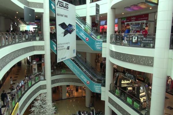 قیمت پوشاک در باکو + تصاویر 